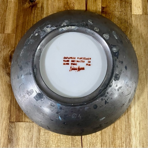 VTG Japanese Porcelain Ware Hand painted Dish Encased in Pewter Neiman Marcus - Picture 6 of 8